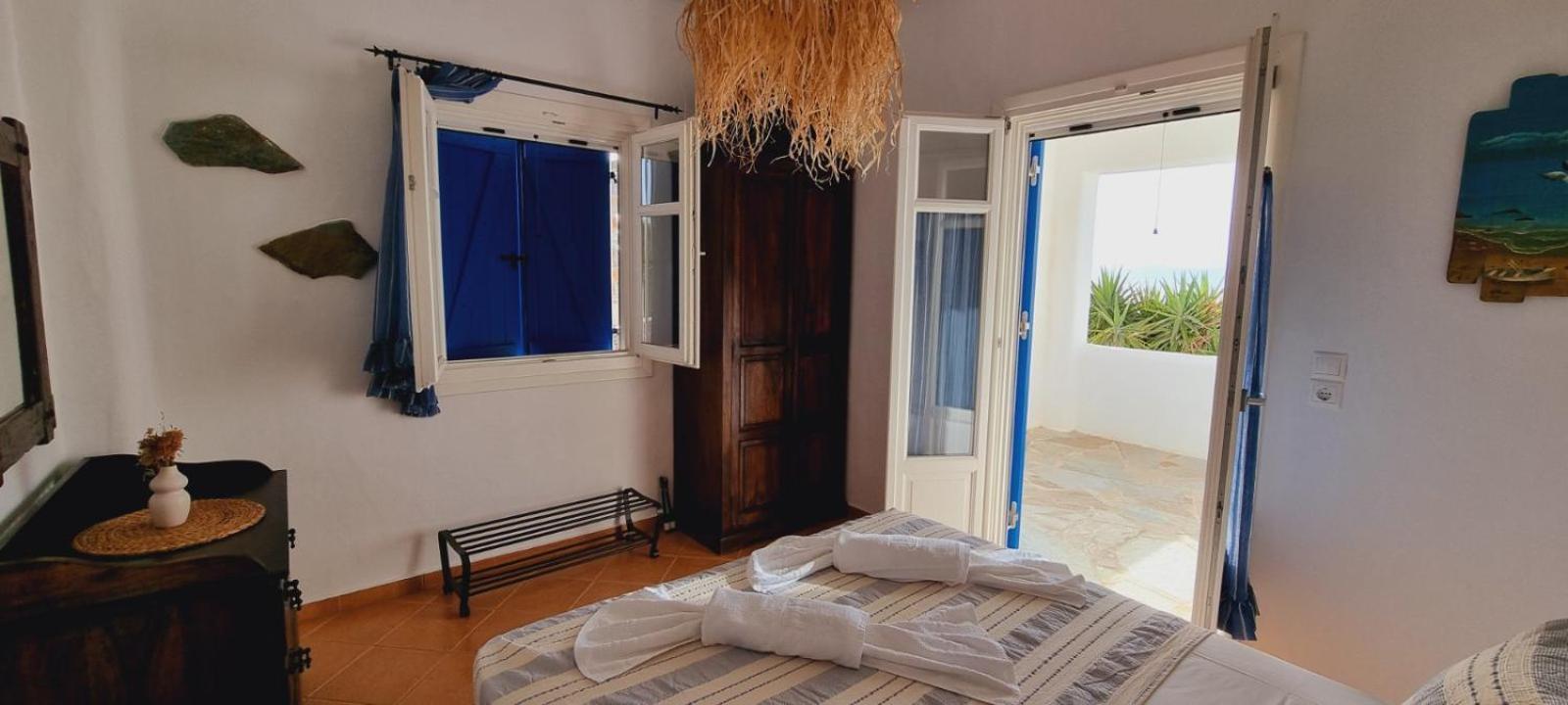 Syros Apartments Suites Chryssonisos Kini Bagian luar foto