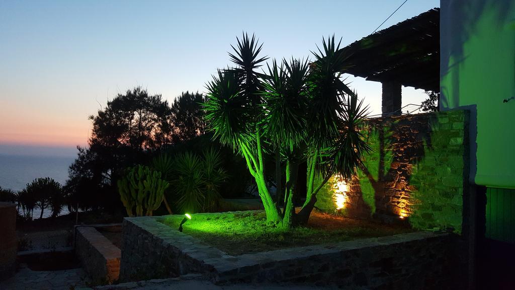Syros Apartments Suites Chryssonisos Kini Bagian luar foto